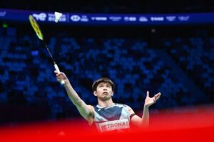 Leong Jun Hao dari Malaysia melangkah lagi oleh Li Shifeng China dalam pertembungan Masters yang melelahkan