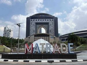 Malaysia membuat debut di Mesir Tenaga 2025 dengan teknologi hijau canggih